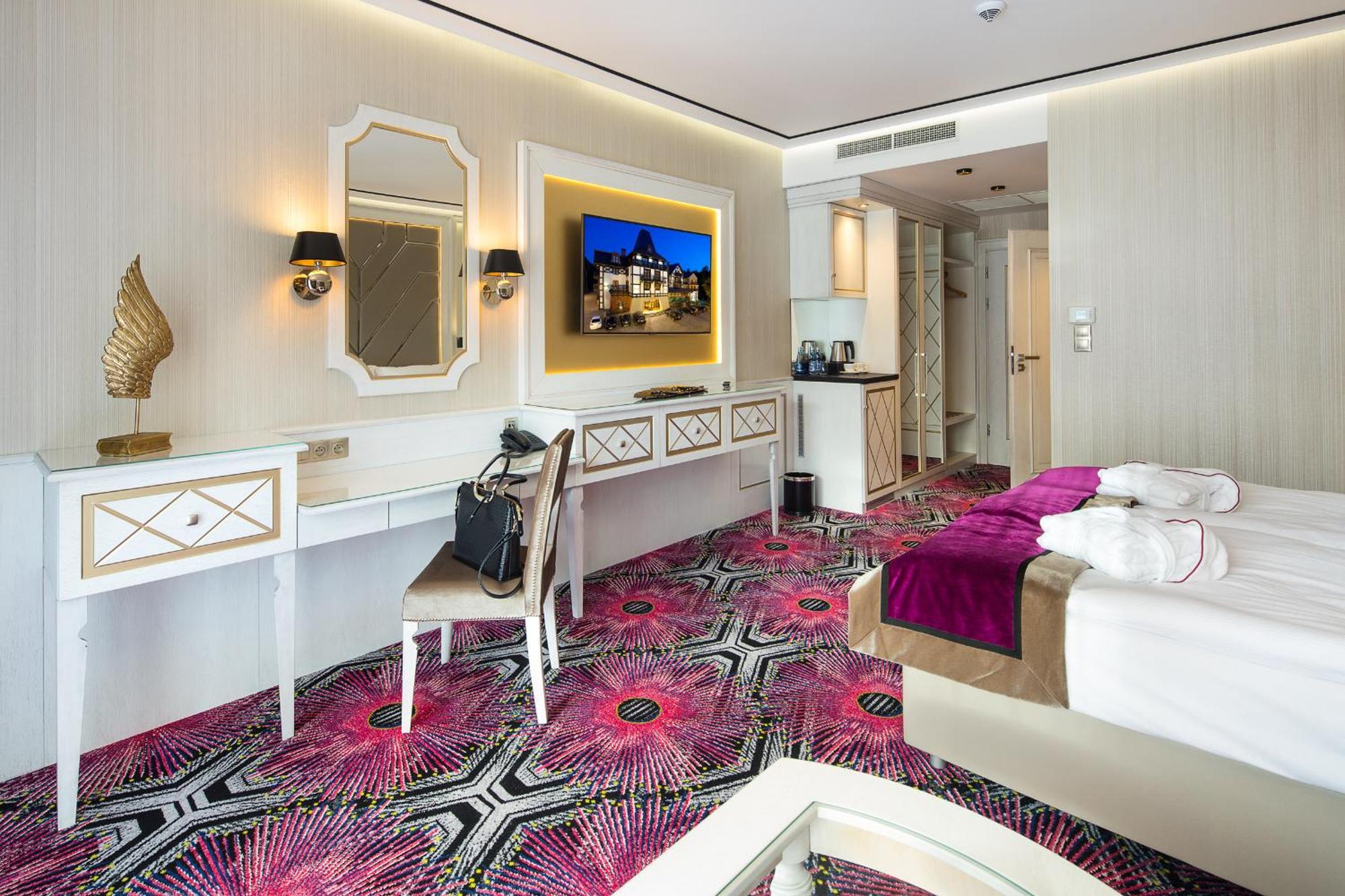 Hotel Royal Baltic 4* Luxury Boutique Ustka Bagian luar foto